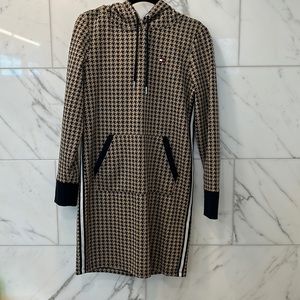Like new Tommy Hilfiger sweater dress with hood size xs